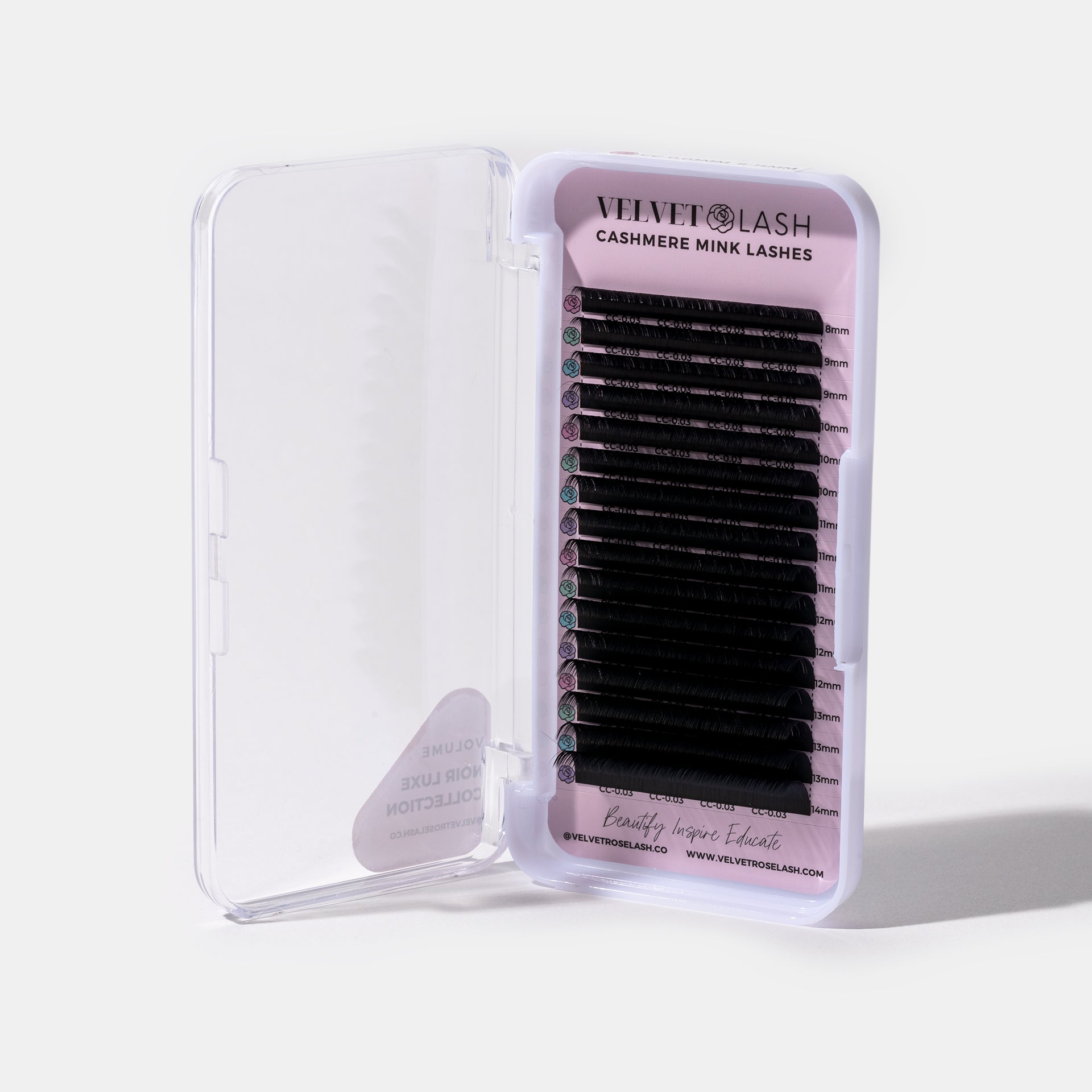Black Cashmere Lashes - Noir Luxe Collection - 0.03mm – Velvet Rose Lash